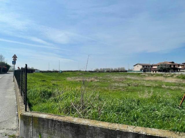 Terreno in vendita a Pieve Fissiraga, Lombardia
