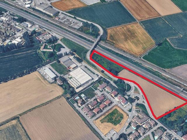 Terreno in vendita a Pieve Fissiraga, Lombardia