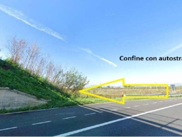 Terreno in vendita a Pignataro Maggiore, Caserta
