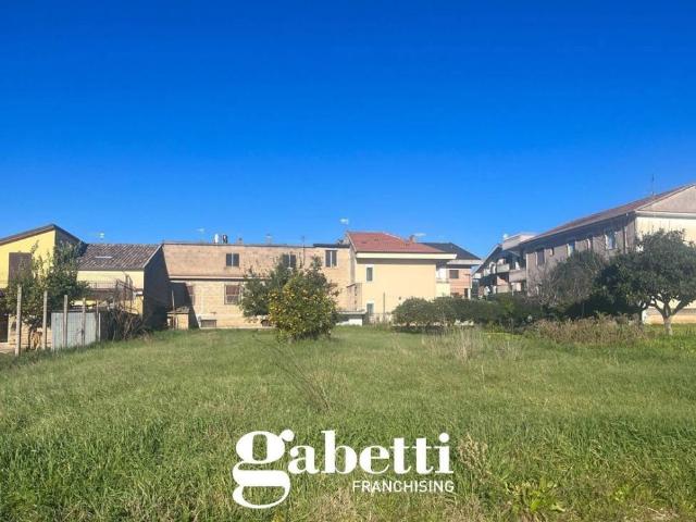 Terreno in vendita a Pignataro Maggiore, Campania