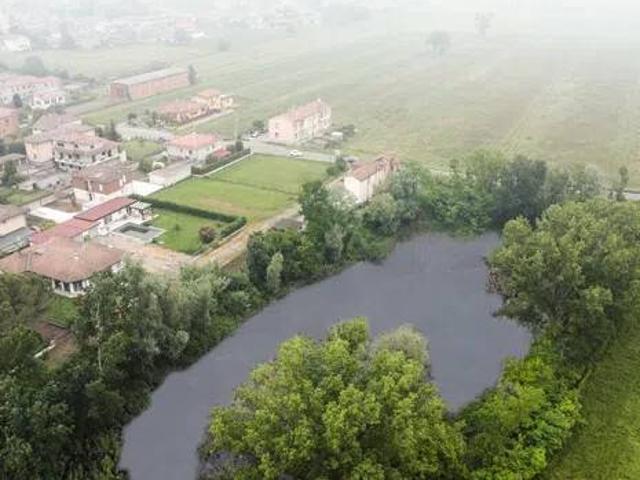 Terreno in vendita a Pinarolo Po, Lombardia