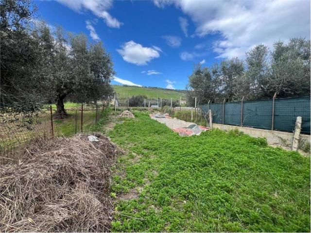 Terreno in vendita a Pineto, Abruzzo