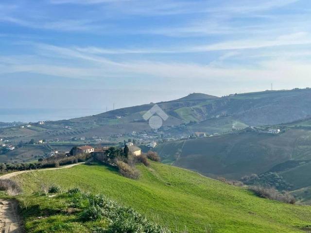 Terreno in vendita a Pineto, Abruzzo