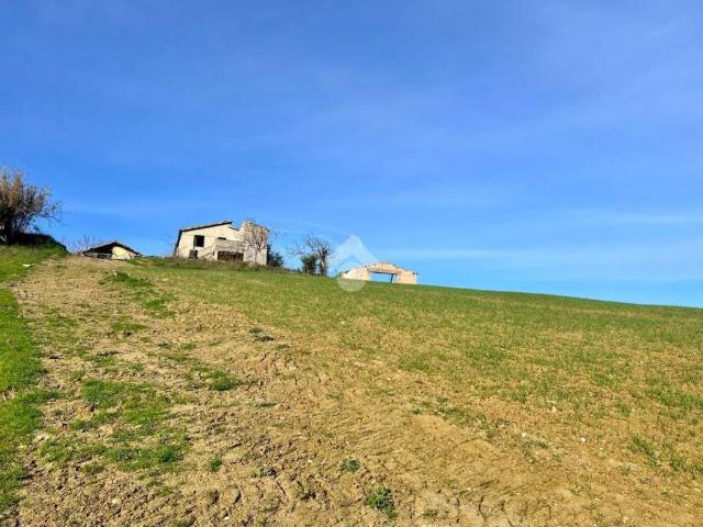 Terreno in vendita a Pineto, Abruzzo