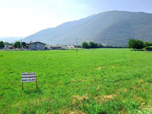 Terreno in vendita a Piovene Rocchette, Veneto
