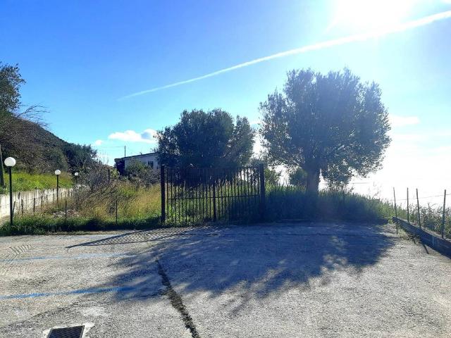 Terreno in vendita a Pisciotta, Campania