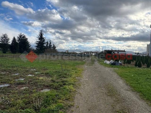 Terreno in vendita a Le Fornaci, Pistoia