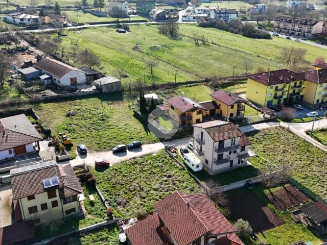 Terreno in vendita a Pizzoli, Abruzzo