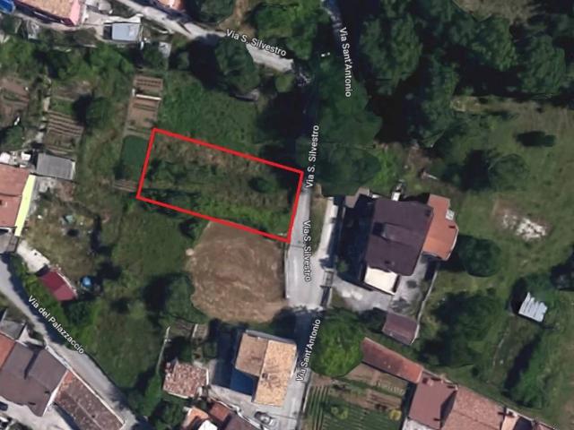 Terreno in vendita a Pizzoli, Abruzzo