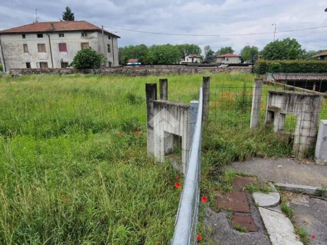 Terreno in vendita a Pognano, Lombardia