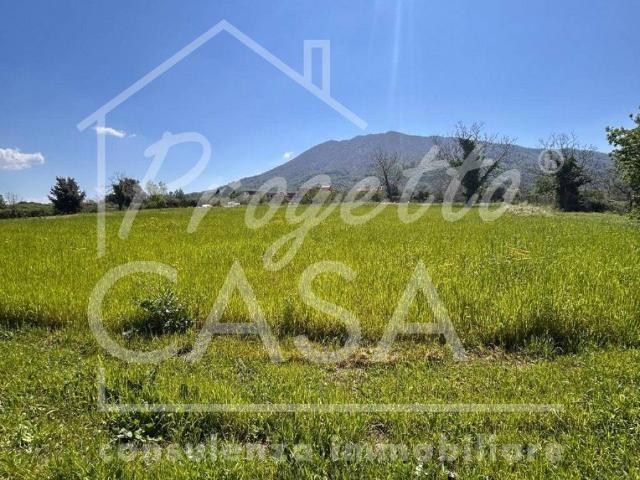 Terreno in vendita a Pollena Trocchia, Campania