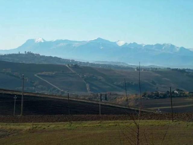 Terreno in vendita a Rustico, Marche