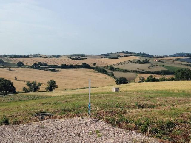 Terreno in vendita a Polverigi, Ancona