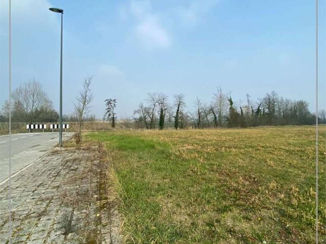 Terreno in vendita a Ponte Di Piave, Veneto