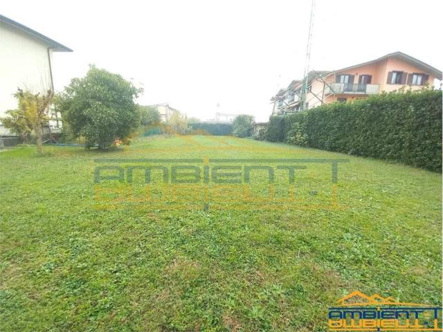 Terreno in vendita a Locate Bergamasco, Ponte San Pietro