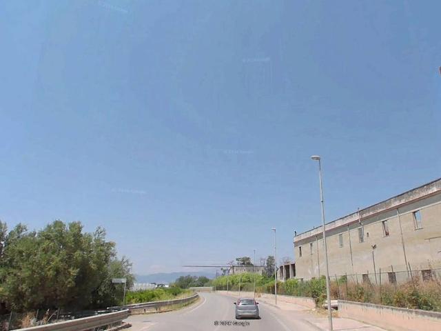 Terreno in vendita a Pontecagnano, Campania