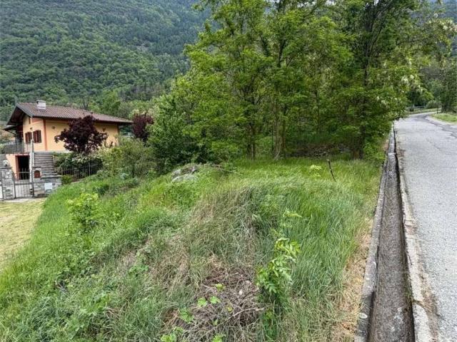 Terreno in vendita a Pontey, Aosta