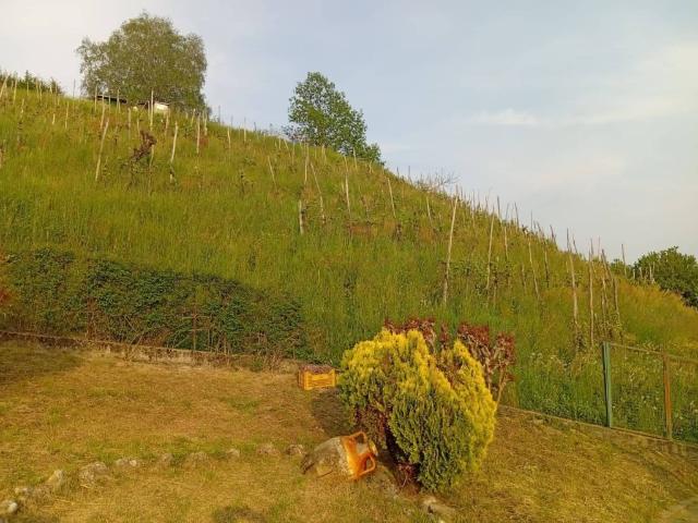 Terreno in vendita a Pontida, Lombardia
