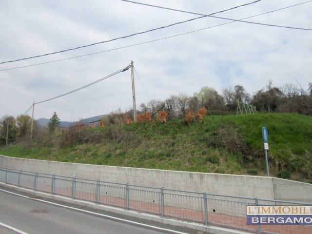 Terreno in vendita a Pontida, Lombardia