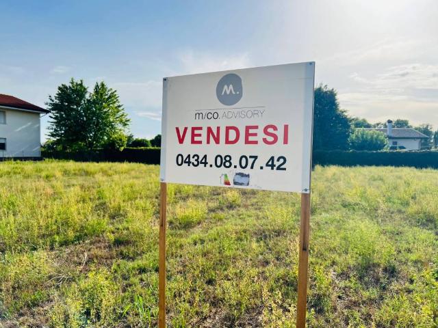 Terreno in vendita a Pordenone, Friuli-Venezia Giulia