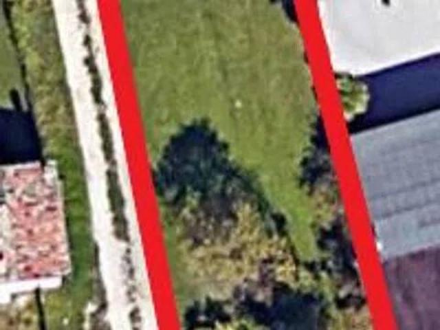 Terreno in vendita a Cordenons, Friuli-Venezia Giulia
