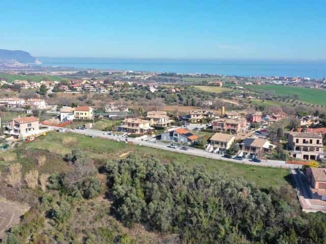 Terreno in vendita a Marche, Macerata