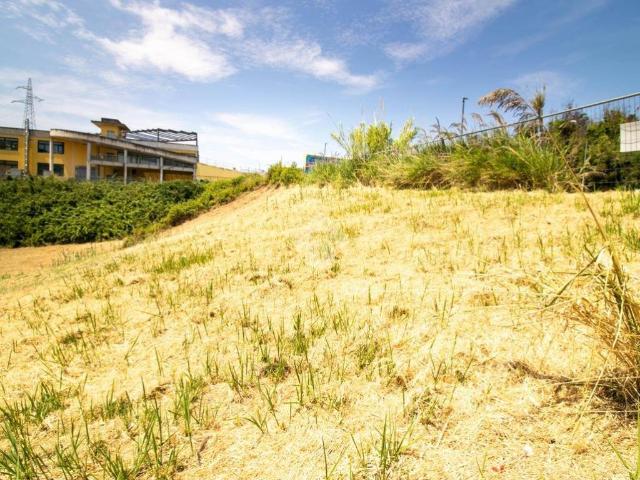 Terreno in vendita a Marche, Fermo