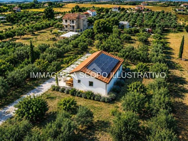 Terreno in vendita a Marche, Fermo