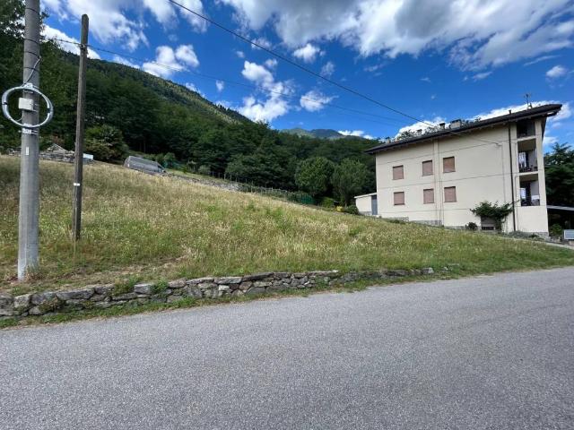 Terreno in vendita a Postalesio, Lombardia