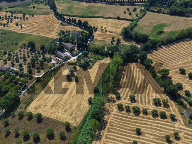 Terreno in vendita a Marche, Macerata