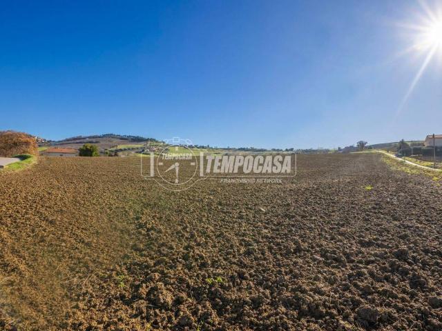 Terreno in vendita a Marche, Macerata