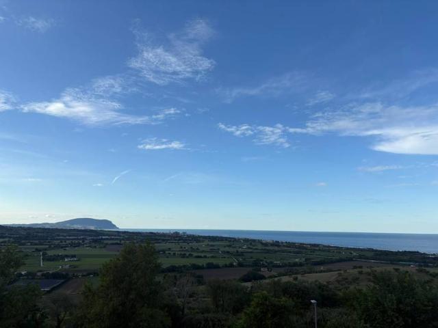 Terreno in vendita a Marche, Macerata