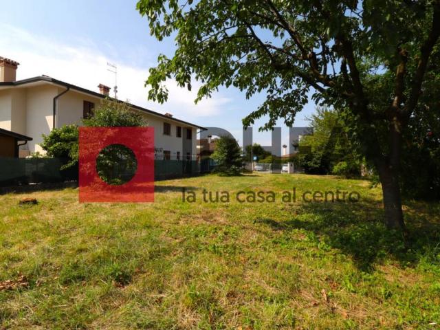 Terreno in vendita a Povegliano, Veneto
