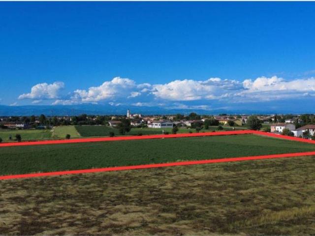 Terreno in vendita a Povegliano Veronese, Veneto