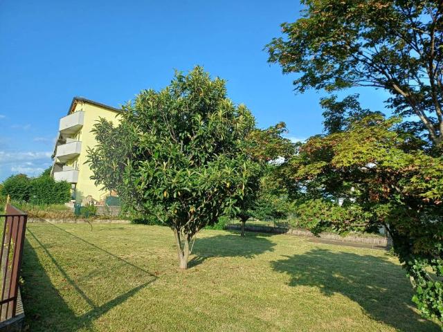 Terreno in vendita a Bettola di Pozzo d'Adda, Pozzo D'adda