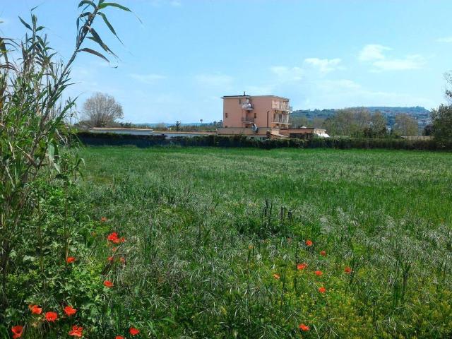 Terreno in vendita a Pozzuoli, Campania