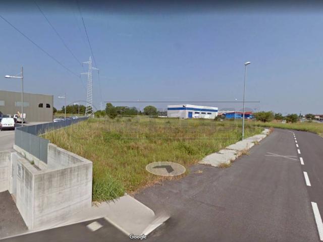 Terreno in vendita a Zona Industriale di Zugliano, Pozzuolo del Friuli / Puçui