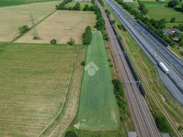 Terreno in vendita a Pozzuolo Martesana, Lombardia