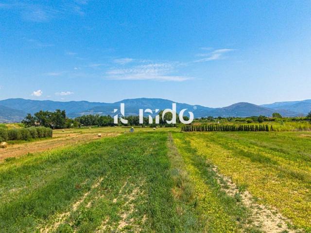 Terreno in vendita a Prato, Toscana