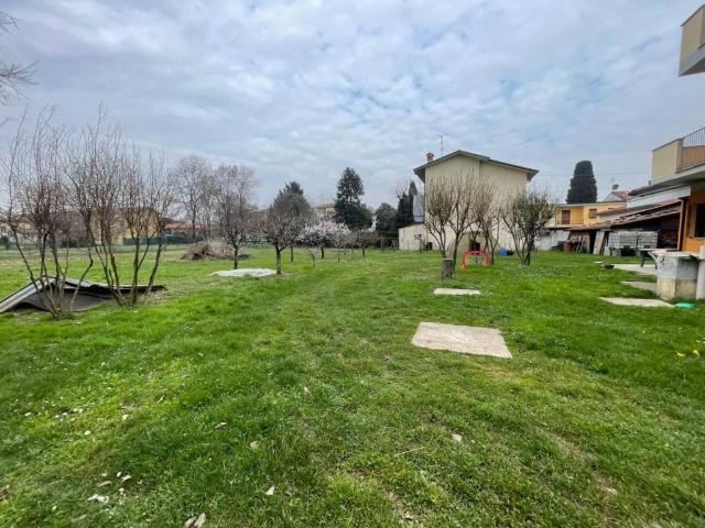 Terreno in vendita a Presezzo, Lombardia