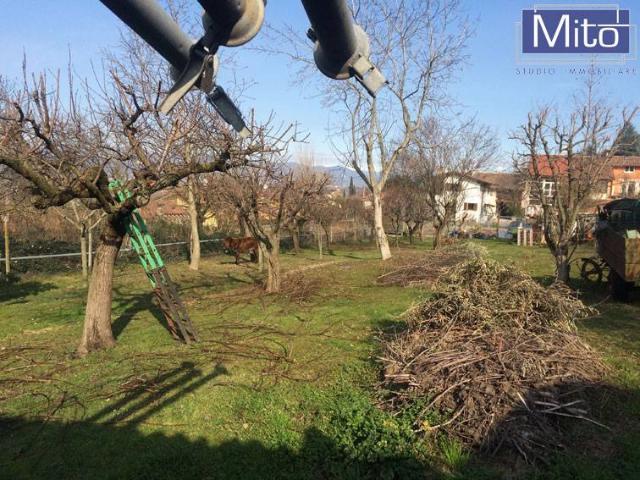 Terreno in vendita a Prevalle, Lombardia