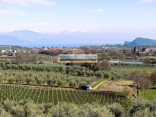 Terreno in vendita a Castello, Puegnago