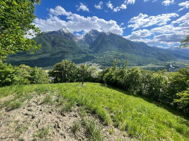 Terreno in vendita a Quart, Aosta