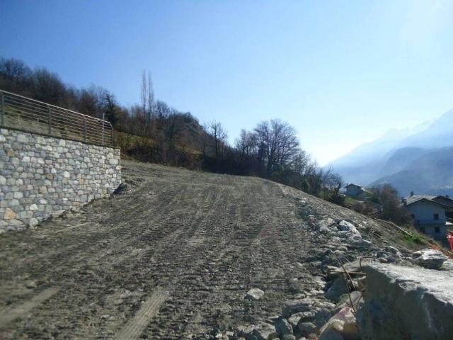 Terreno in vendita a Quart, Aosta