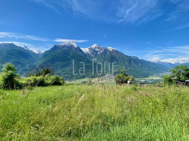 Terreno in vendita a Quart, Aosta