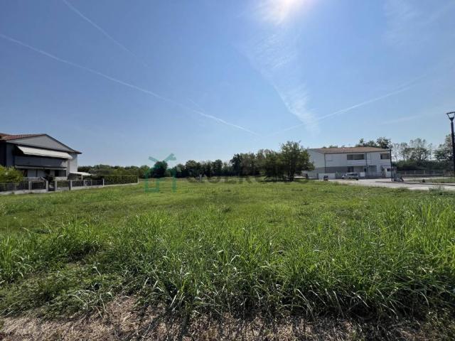 Terreno in vendita a Quarto D'altino, Veneto