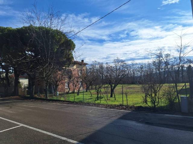 Terreno in vendita a Colline Matildiche, Re