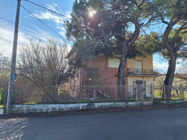 Terreno in vendita a Colline Matildiche, Re