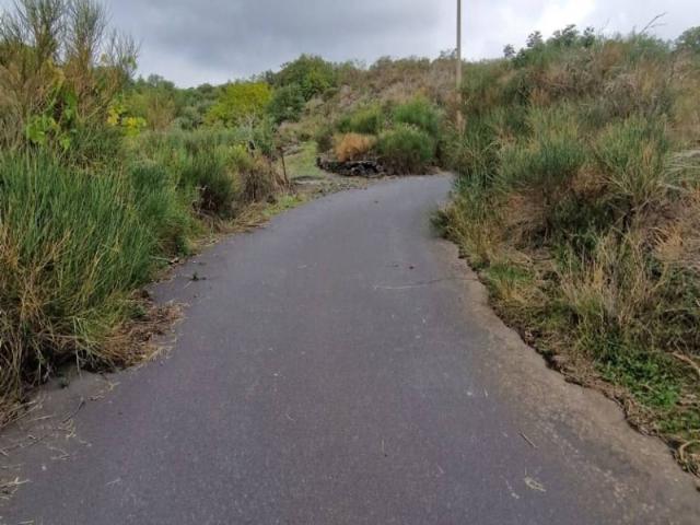 Terreno in vendita a Ragalna, Sicilia