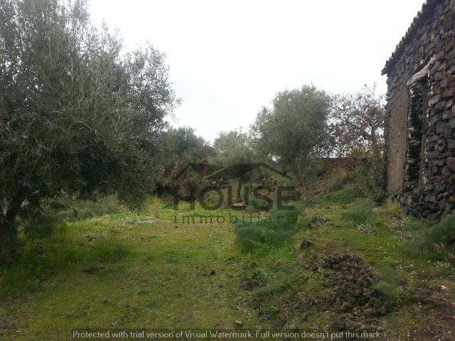Terreno in vendita a Ragalna, Sicilia